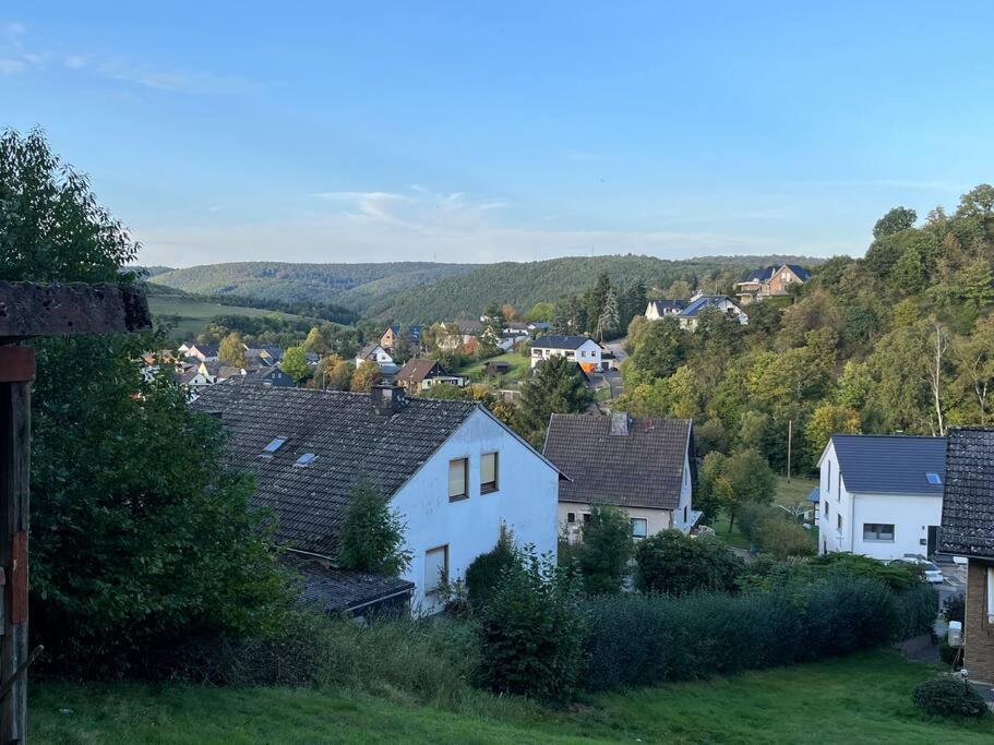 Gemuetliches Feriendomizil*Eifel* Villa บัดมึนสเตอร์ไอเฟิล ภายนอก รูปภาพ